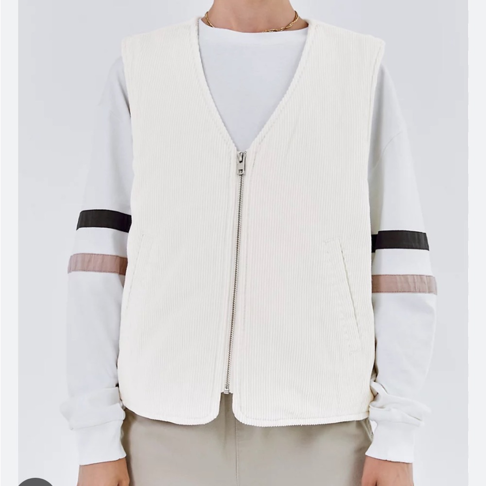 Aritzia TNA cord vest